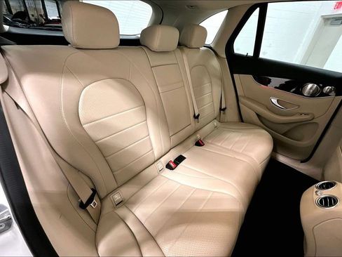 Used 2020 Mercedes-Benz GLC 300 4MATIC image 33