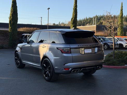 Certified 2022 Land Rover Range Rover Sport SVR image 6