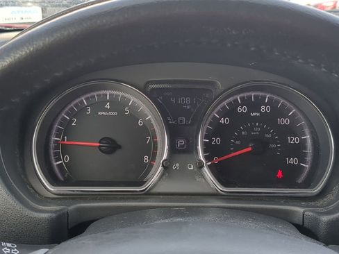 Used 2019 Nissan Versa SV w/ SV Special Edition Package image 32