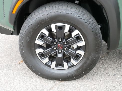 Certified 2024 Nissan Frontier PRO-4X w/ Pro Convenience Package image 15