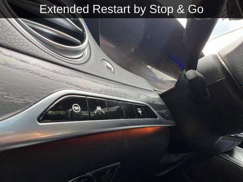 Used 2018 Mercedes-Benz S 560 Sedan image 20