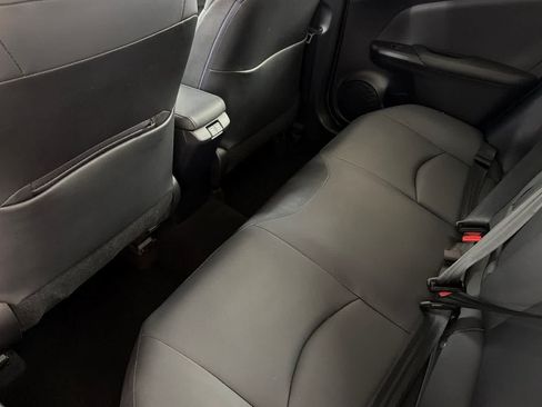 Used 2021 Toyota Prius Prime XLE FWD image 4
