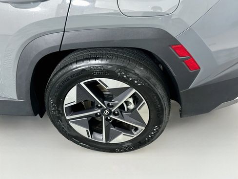 Used 2026 Hyundai Tucson SEL FWD image 11