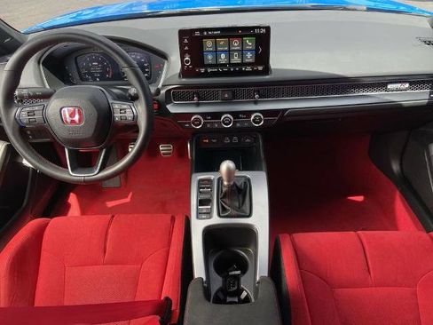 Used 2025 Honda Civic Type R image 16