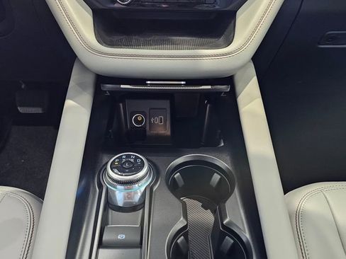 New 2025 Ford Explorer Active w/ Active Comfort Package image 23