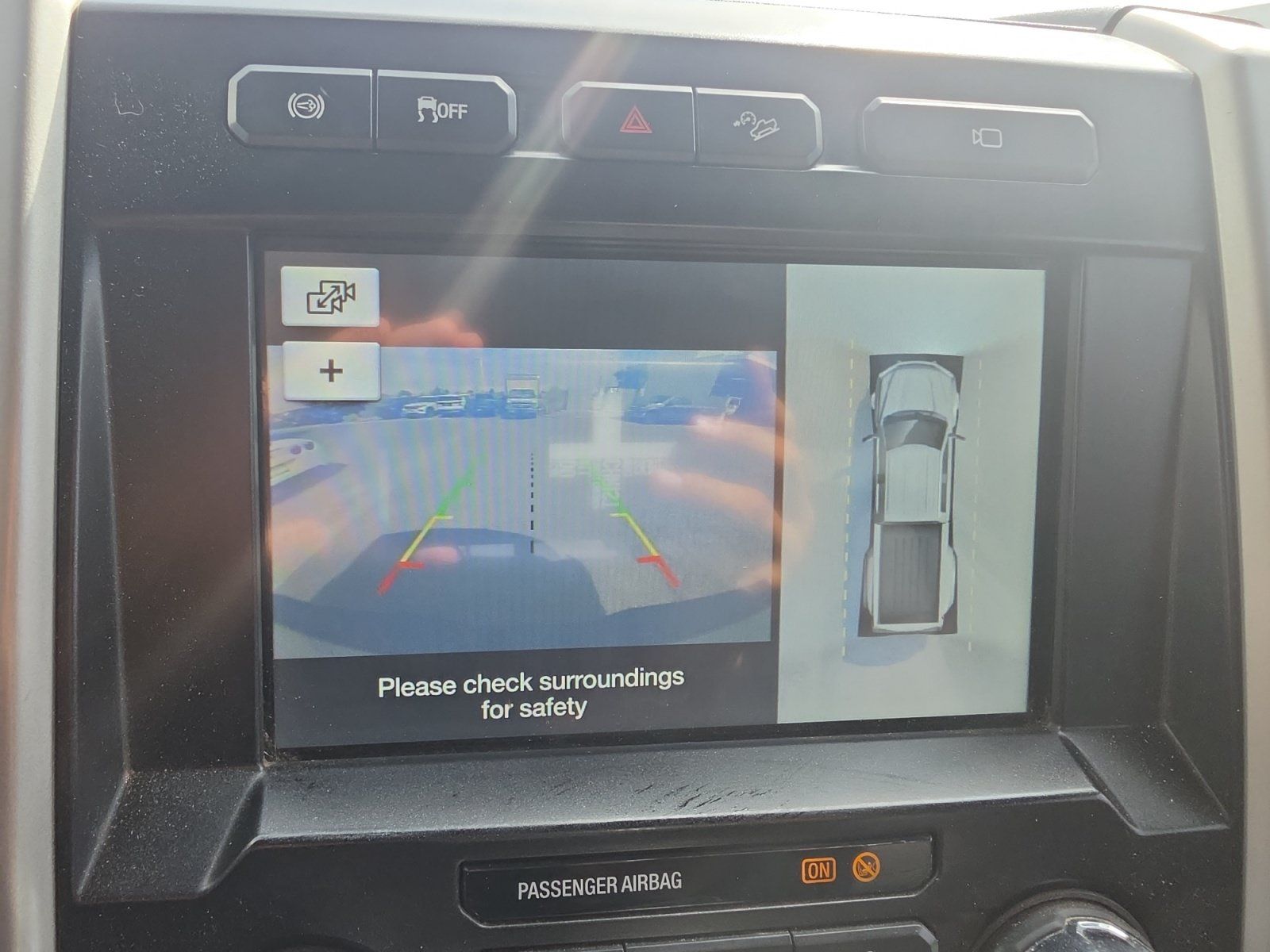 Used 2019 Ford F350 Lariat w/ Lariat Value Package AWD/4WD image 18