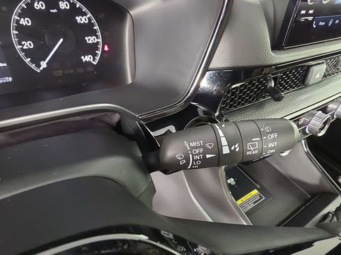 Used 2024 Honda CR-V EX-L image 33