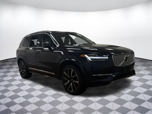 Used 2019 Volvo XC90 T8 Inscription w/ Luxury Package image 5