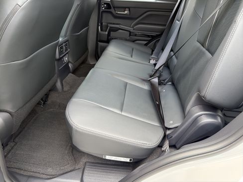 New 2026 Toyota 4Runner Limited AWD/4WD image 20