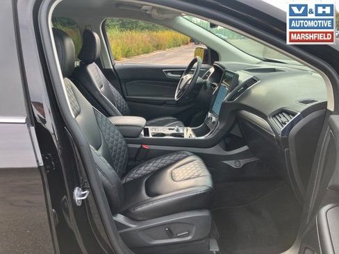 Used 2024 Ford Edge Titanium AWD/4WD image 16