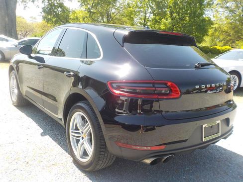 Used 2017 Porsche Macan S image 3