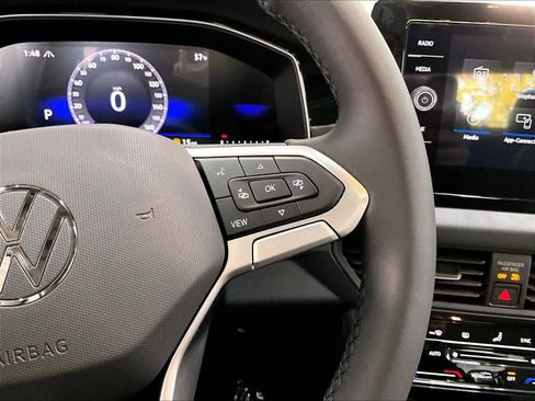 New 2026 Volkswagen Jetta SE image 17