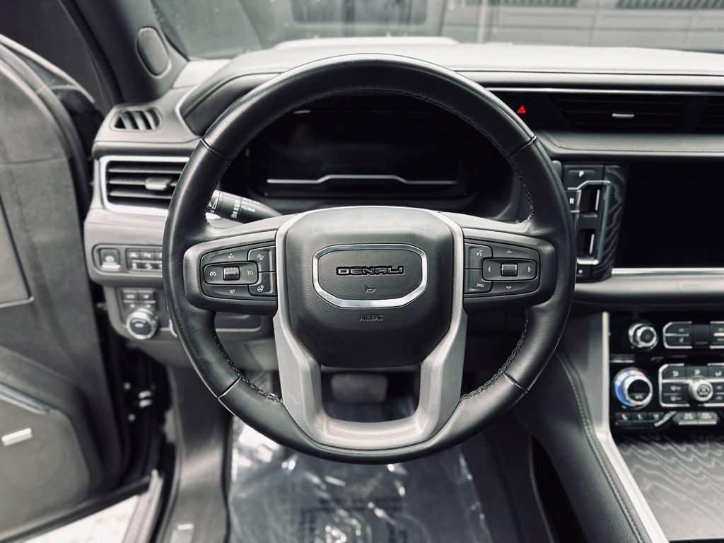 Used 2023 GMC Yukon Denali AWD/4WD image 28