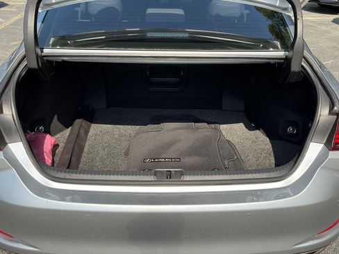 Certified 2023 Lexus ES 350 w/ Premium Package image 19