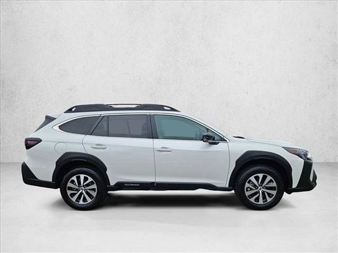 Used 2024 Subaru Outback Premium w/ Popular Package #1A image 4