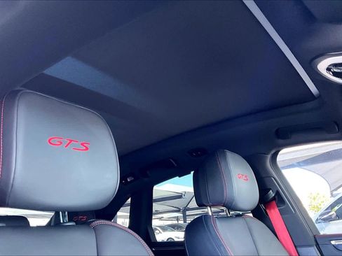Used 2021 Porsche Macan GTS image 13