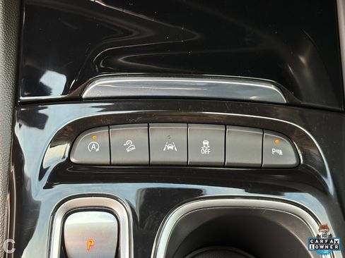 Used 2023 Buick Envision Essence image 18