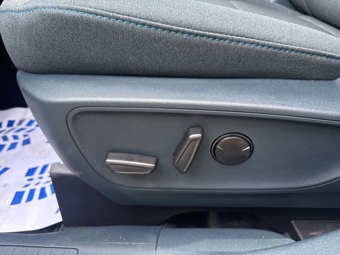 New 2025 Ford Maverick XLT w/ XLT Luxury Package image 14