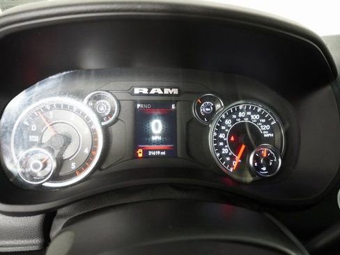 Used 2024 RAM 2500 Big Horn image 24