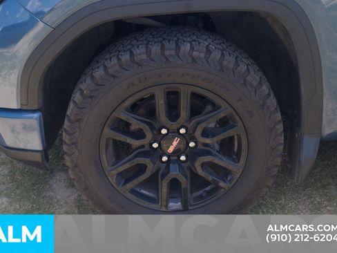 Used 2024 GMC Sierra 1500 Elevation w/ Preferred Package AWD/4WD image 15