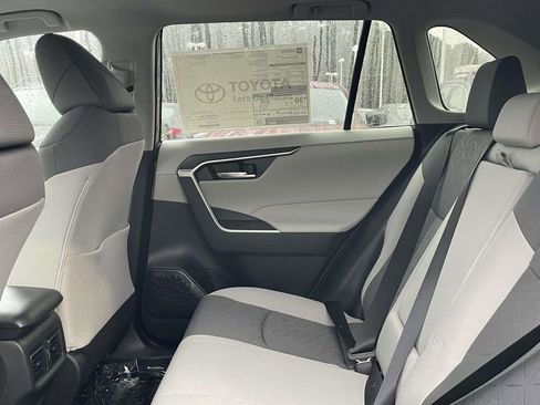 New 2025 Toyota RAV4 XLE image 18