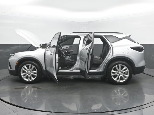 Used 2020 Chevrolet Blazer LT w/ Sound & Technology Package AWD/4WD image 55