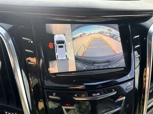 Used 2016 Cadillac Escalade Platinum image 28