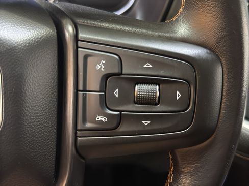 Used 2021 GMC Yukon AT4 w/ Rear Media and Nav Package AWD/4WD image 29