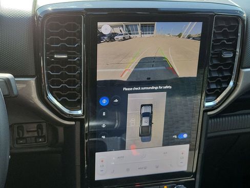 Used 2024 Ford Ranger XLT image 15