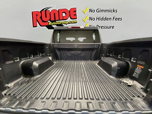 Used 2024 Chevrolet Silverado 1500 Custom image 16