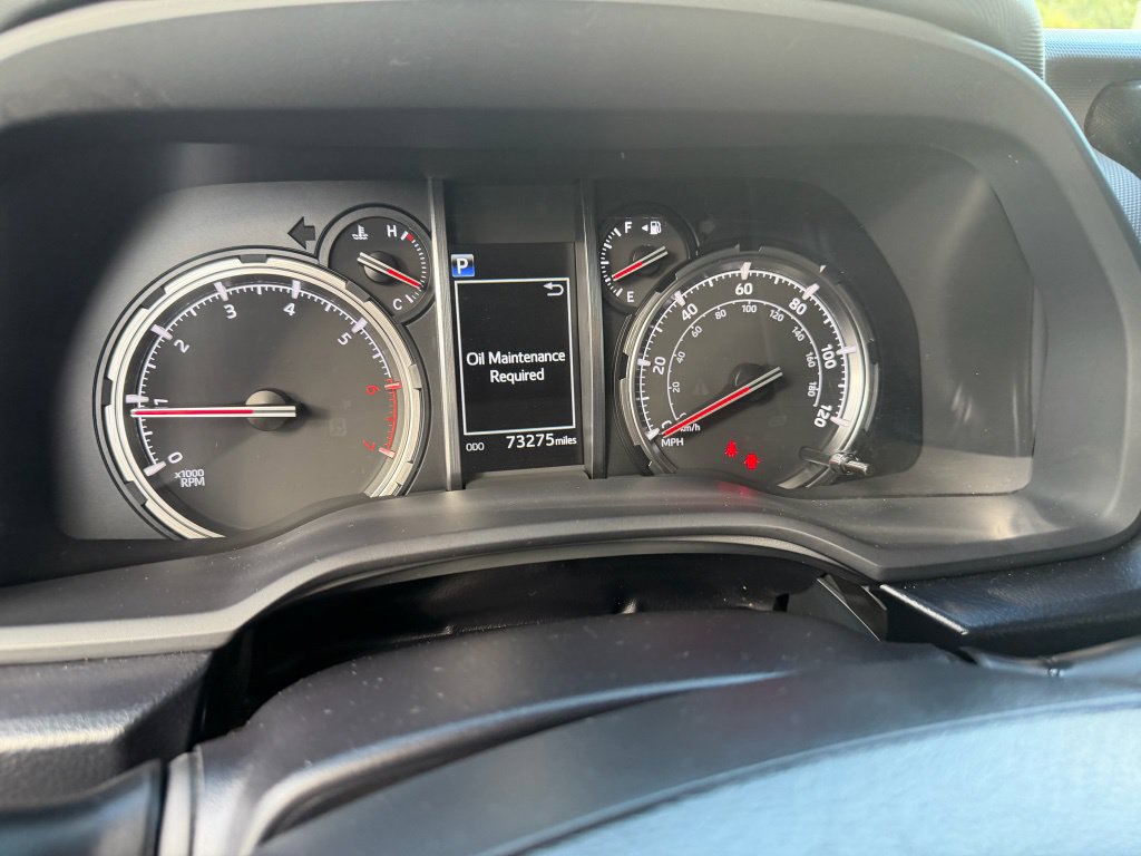 Used 2020 Toyota 4Runner TRD Off-Road Premium w/ Moonroof Package AWD/4WD image 12