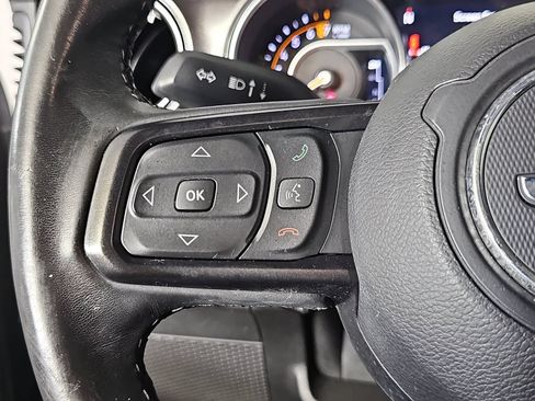 Used 2019 Jeep Wrangler Unlimited Sport AWD/4WD image 13