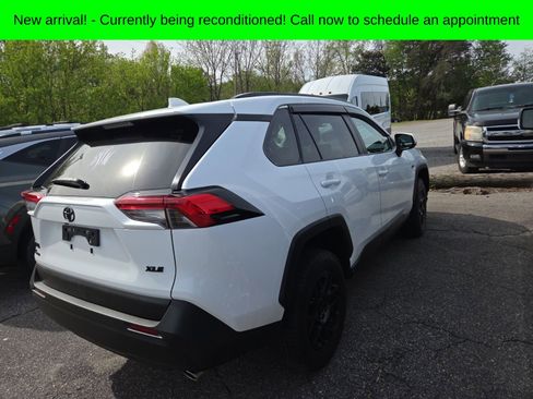 Used 2023 Toyota RAV4 XLE image 6