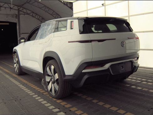 Used 2023 Fisker Ocean One image 3