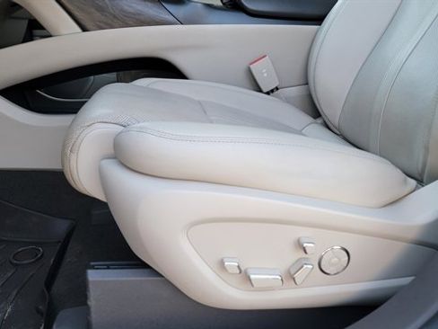 Used 2019 Lincoln Nautilus Reserve w/ Ultimate Package AWD/4WD image 18
