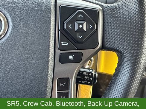 Used 2020 Toyota Tacoma SR5 AWD/4WD image 21