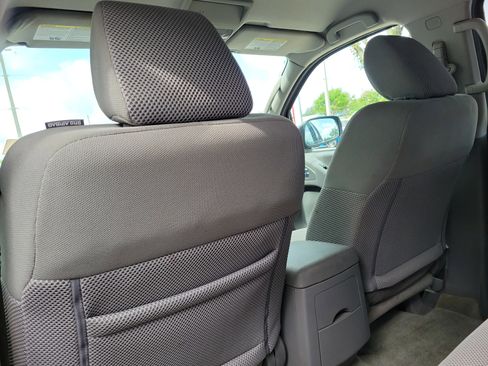 Used 2017 Nissan Frontier SV RWD image 19