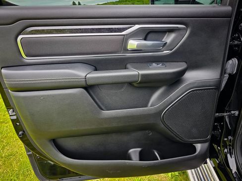 Used 2024 RAM 1500 Big Horn AWD/4WD image 33