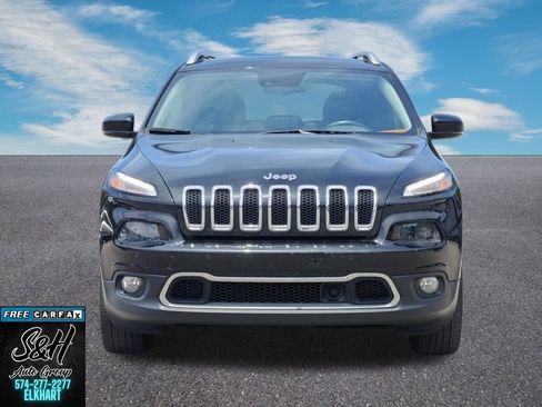 Used 2015 Jeep Cherokee Limited w/ Luxury Group AWD/4WD image 13