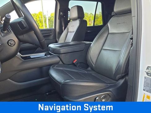 Used 2023 GMC Yukon Denali AWD/4WD image 17