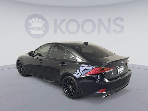 Used 2018 Lexus IS 300 F Sport image 4