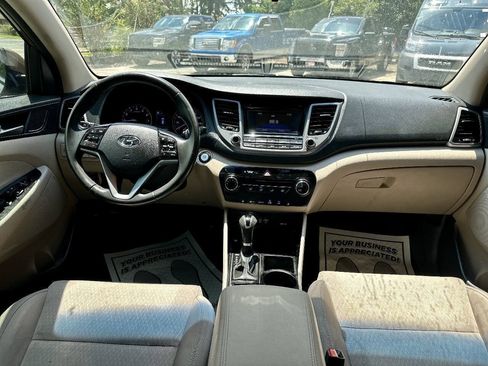 Used 2016 Hyundai Tucson Sport FWD image 21