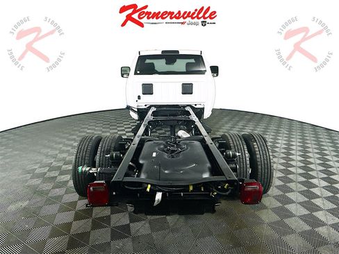 New 2026 RAM 3500 Tradesman w/ Chrome Appearance Group A image 6