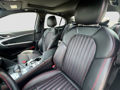 Used 2026 Genesis G70 3.3T Sport Prestige RWD image 20