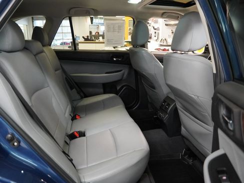 Used 2019 Subaru Outback 2.5i Limited w/ Popular Package #2 image 31