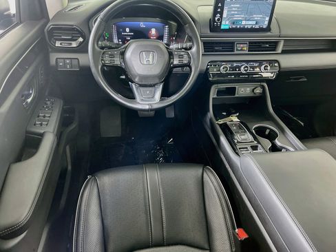 Used 2023 Honda Pilot Elite image 23