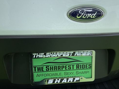 Used 2023 Ford Transit 350 XLT image 13