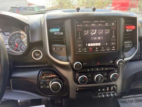 Used 2019 RAM 1500 Big Horn AWD/4WD image 15