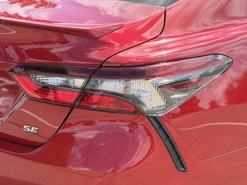Certified 2024 Toyota Camry SE FWD image 7