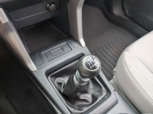 Used 2018 Subaru Forester 2.5i image 23